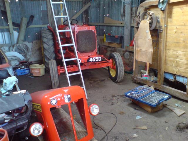 tractor4.JPG